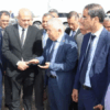 اثناء زيارته لمعتمديات من ولاية القيروان: كاتب الدولة لدى وزير الفلاحة يتفقد تقدم مشاريع مائية