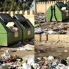 القيروان: نفايات تملأ المكان رغم وجود الحاويات أمام مقبرة قريش