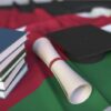 فتح باب الترشّح للطلبة التونسيين للتمتّع بمنح دراسية بمؤسّسات جامعية عمومية بالمغرب وبالجزائر