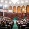 البرلمان يصادق على مراجعة الامتيازات الجبائية للتونسيين بالخارج